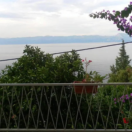 Maros Apartmán Trpanj
